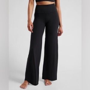 Athleta Elation Wide Leg Pant- Like new (tall)
